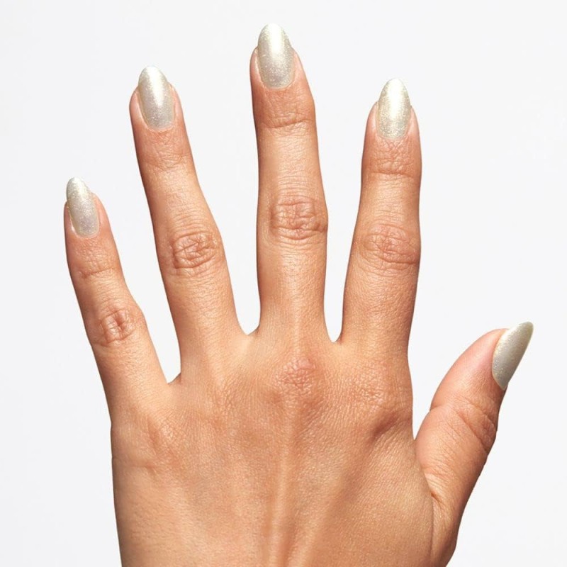 Smalto-opi-hrp10snow Holding