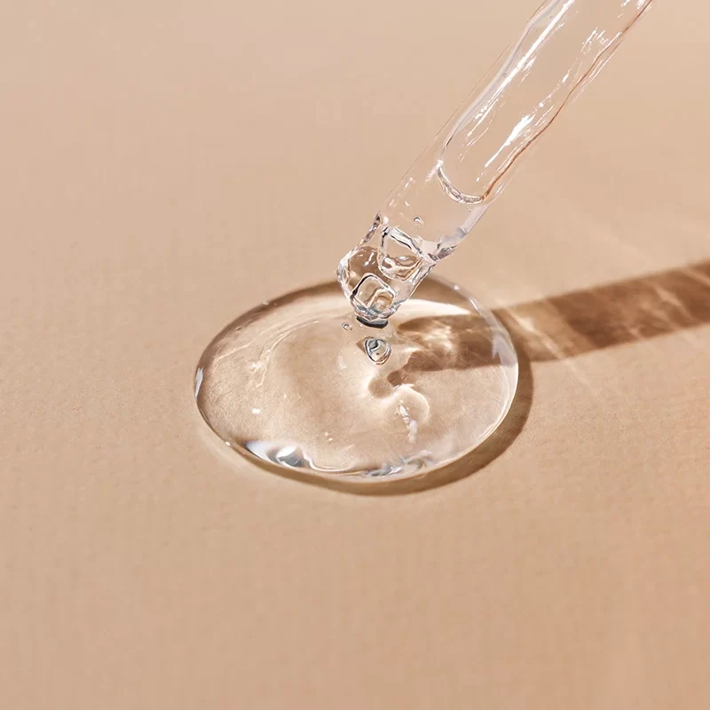 immagine goccia di acido ialuronico