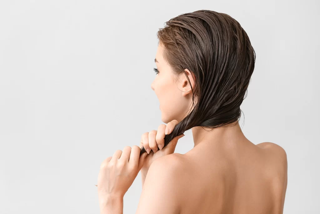 immagine dell'articolo di blog di 2P trieste in cui su parla della frequenza di lavaggio dei propri capelli
